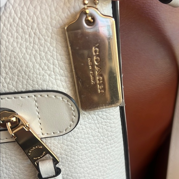Coach White Crossbody Bag - Picture 13 of 17